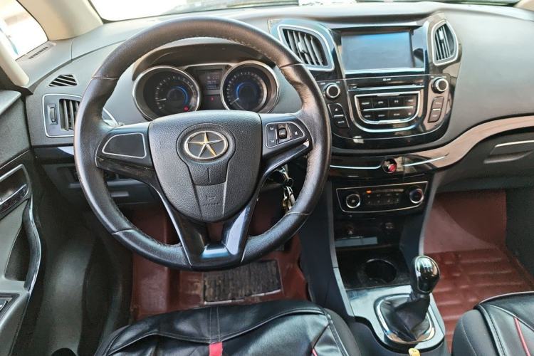 Used JAC Group Refine M2 2013 1.5L Manual Comfort Model 5 Seats Center Console
