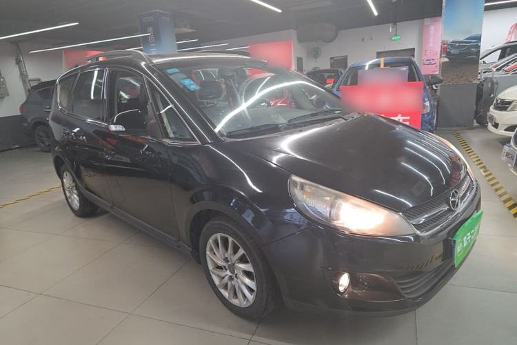 Used JAC Group Refine M2 2013 1.8L Manual Luxury Smart Model 5 Seats Front Right 45 Deg