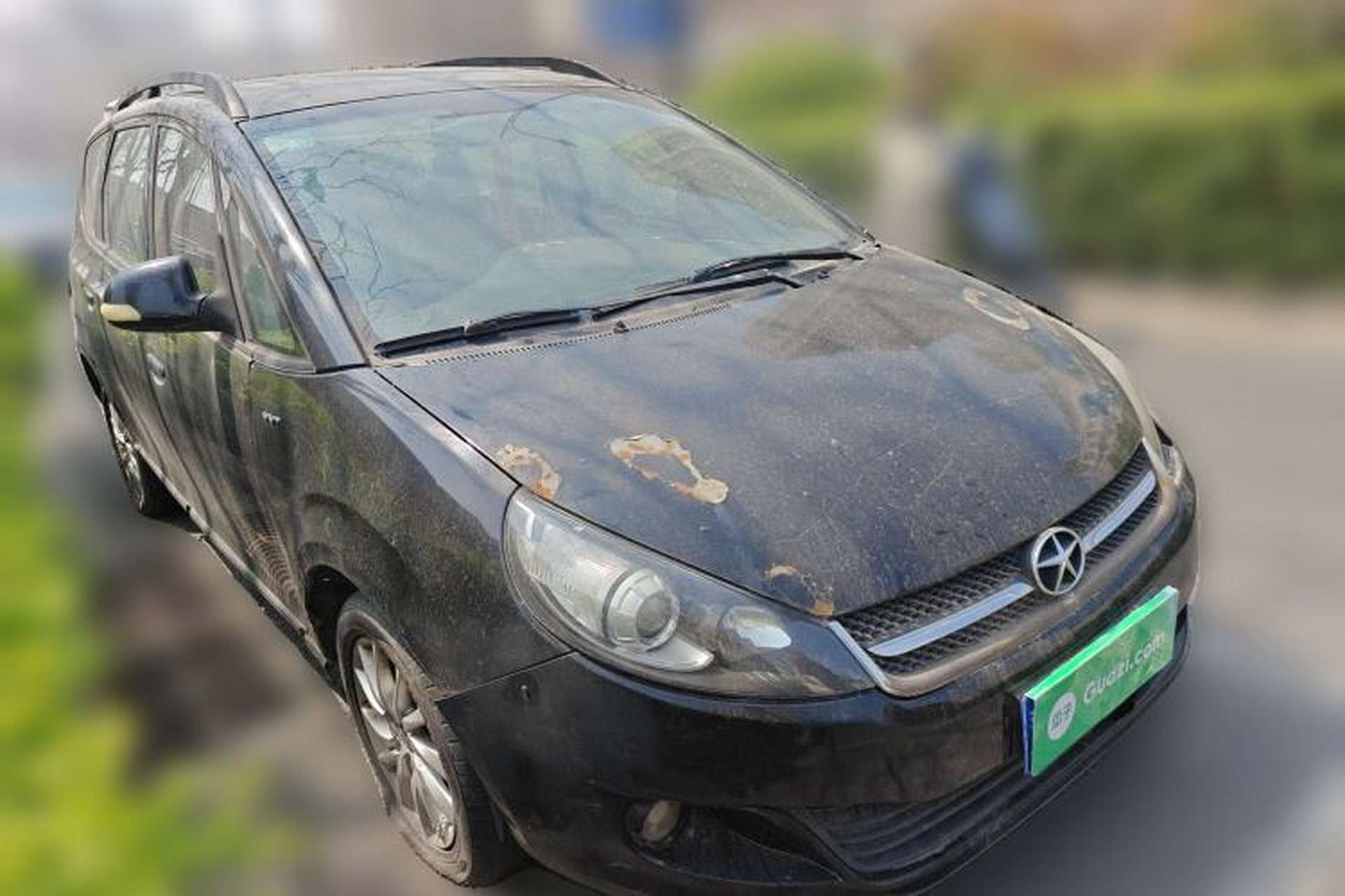 Used JAC Group Refine M2 2013 1.5L Manual Comfort 7-Seater Front Right 45 Deg