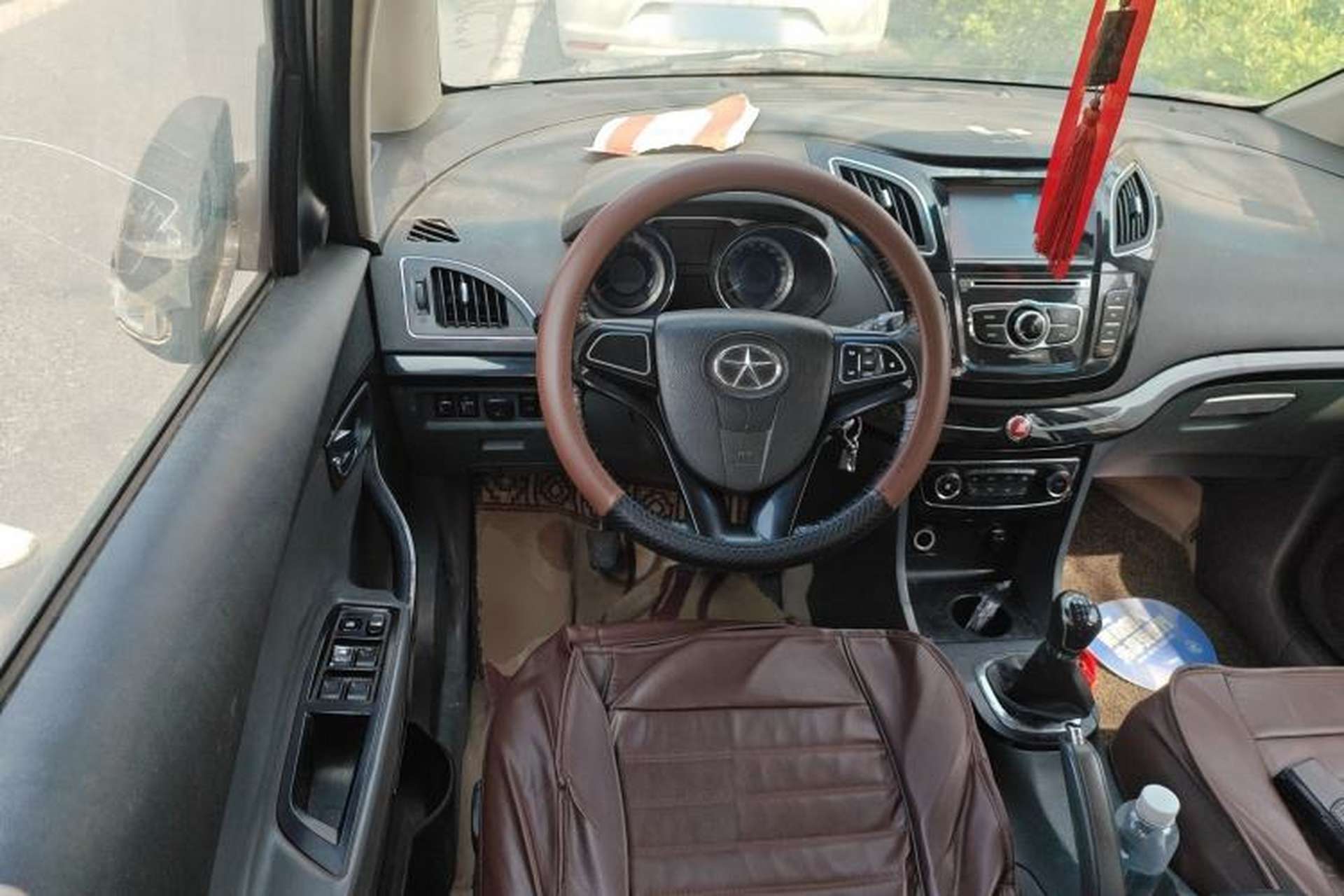 Used JAC Group Refine M2 2013 1.5L Manual Comfort 7-Seater Steering Wheel