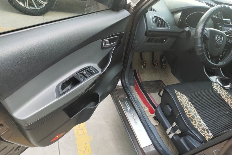 Used JAC Group Refine M2 2013 1.5L Manual Luxury 5-Seater Driver Seat