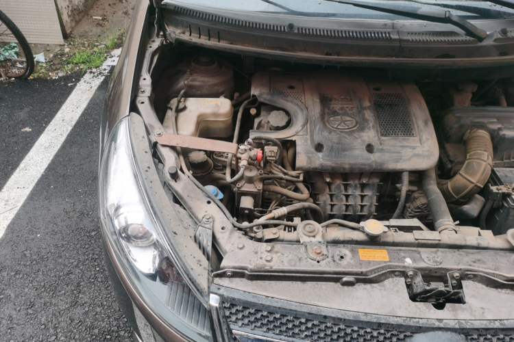 Used JAC Group Refine M2 2013 1.5L Manual Comfort Model 5 Seats Engine Bay Right
