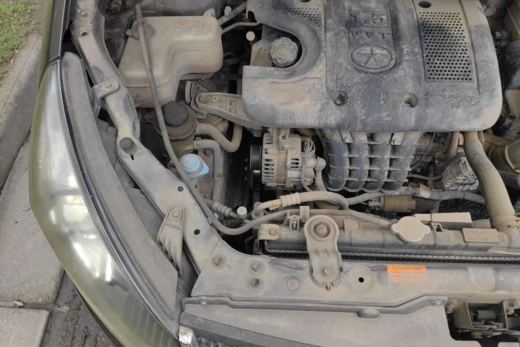 Used JAC Group Refine M2 2013 1.5L Manual Comfort Model 5 Seats Engine Bay Right