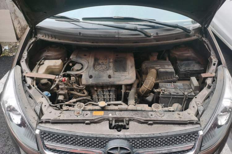 Used JAC Group Refine M2 2013 1.5L Manual Comfort Model 5 Seats Engine Bay