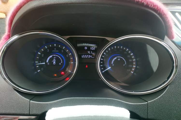 Used JAC Group Refine M2 2013 1.5L Manual Comfort Model 5 Seats Instrument Cluster