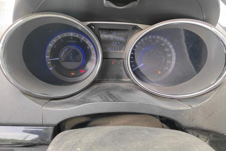 Used JAC Group Refine M2 2013 1.5L Manual Comfort Model 5 Seats Instrument Cluster