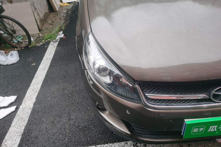 Used JAC Group Refine M2 2013 1.5L Manual Comfort Model 5 Seats Right Front Headlight