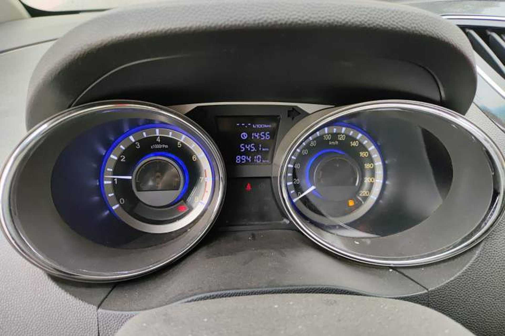 Used JAC Group Refine M2 2013 1.5L Manual Comfort Model 5 Seats Instrument Cluster