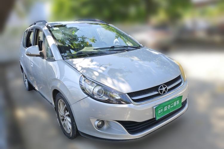 Used JAC Group Refine M2 2013 1.8L Manual Luxury Smart 7-Seater Front Right 45 Deg