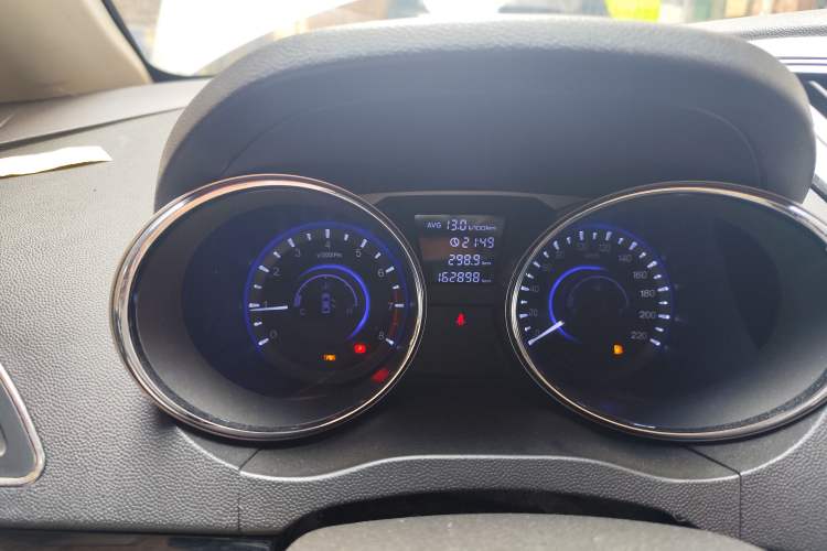 Used JAC Group Refine M2 2013 1.5L Manual Luxury 5-Seater Instrument Cluster