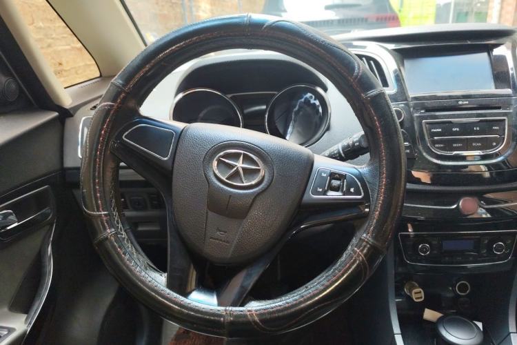 Used JAC Group Refine M2 2013 1.5L Manual Luxury 5-Seater Steering Wheel