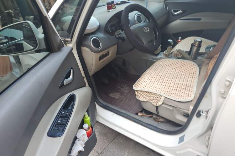Used JAC Group Refine M2 2013 1.5L Manual Comfort Model 5 Seats Driver Seat