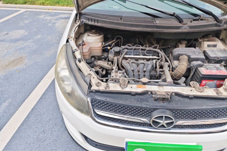 Used JAC Group Refine M2 2013 1.5L Manual Luxury 5-Seater Engine Bay Right