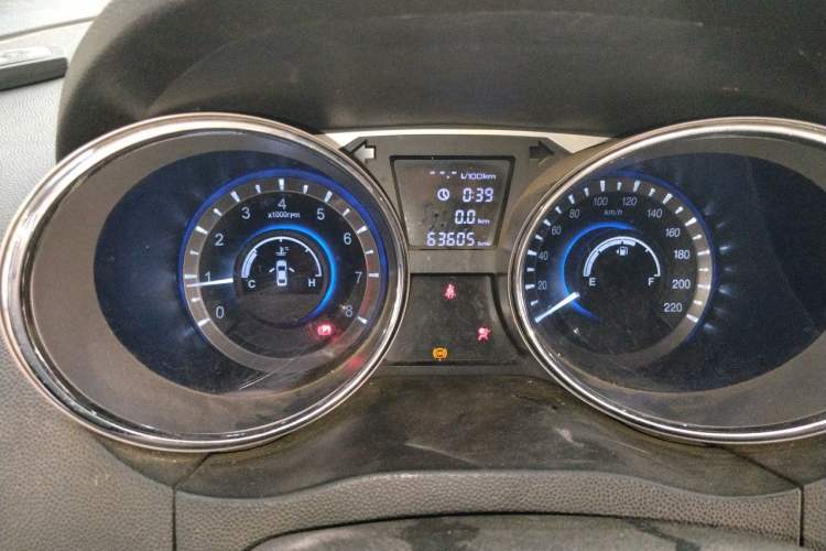 Used JAC Group Refine M2 2013 1.8L Manual Luxury Smart Model 5 Seats Instrument Cluster