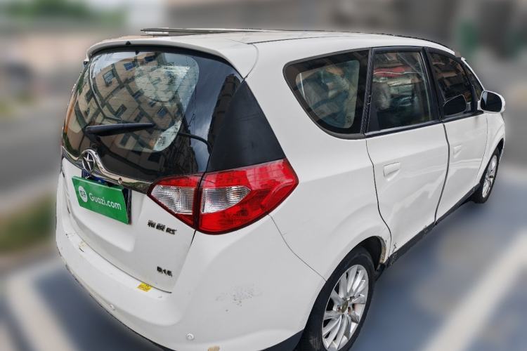 Used JAC Group Refine M2 2013 1.5L Manual Luxury 5-Seater Rear Right 45 Deg
