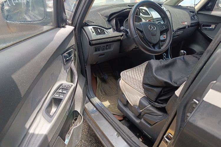 Used JAC Group Refine M2  Driver Seat