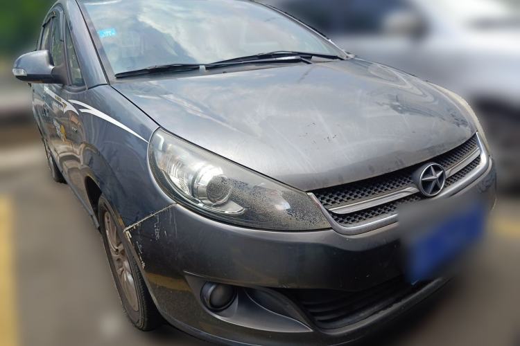 Used JAC Group Refine M2  Front Right 45 Deg