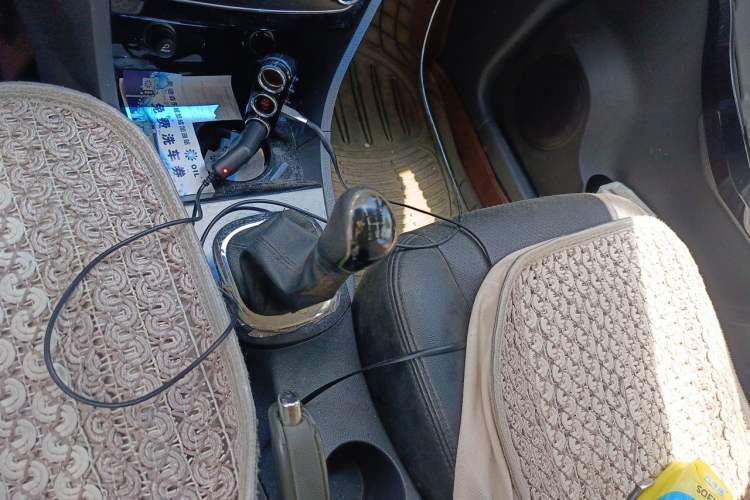 Used JAC Group Refine M2  Gear Lever