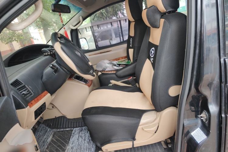 Used JAC Group Refine M5 2012 2.0T Gasoline Manual Business Edition Left Front Seat
