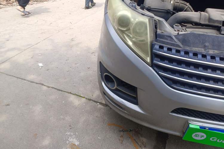 Used JAC Group Refine M5 2012 1.9T Diesel Manual Business Edition Engine Bay Right