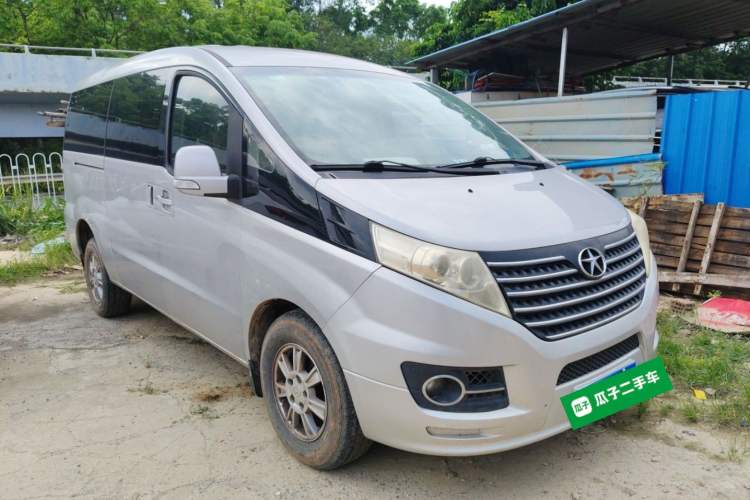 Used JAC Group Refine M5 2012 2.0T Gasoline Manual Business Edition Front Right 45 Deg