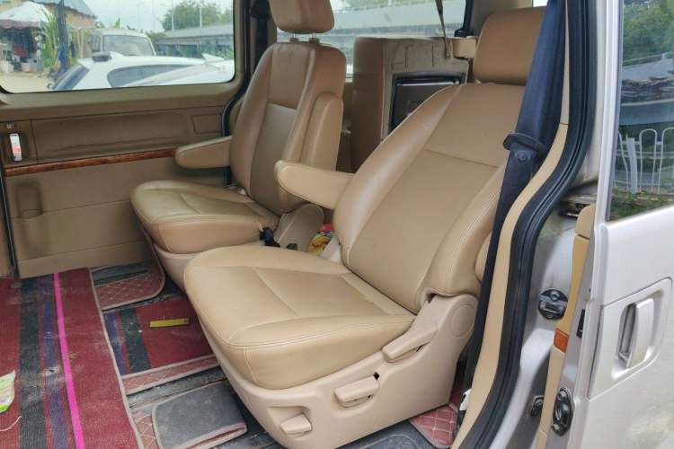 Used JAC Group Refine M5 2012 2.0T Gasoline Manual Business Edition Left Rear Seat