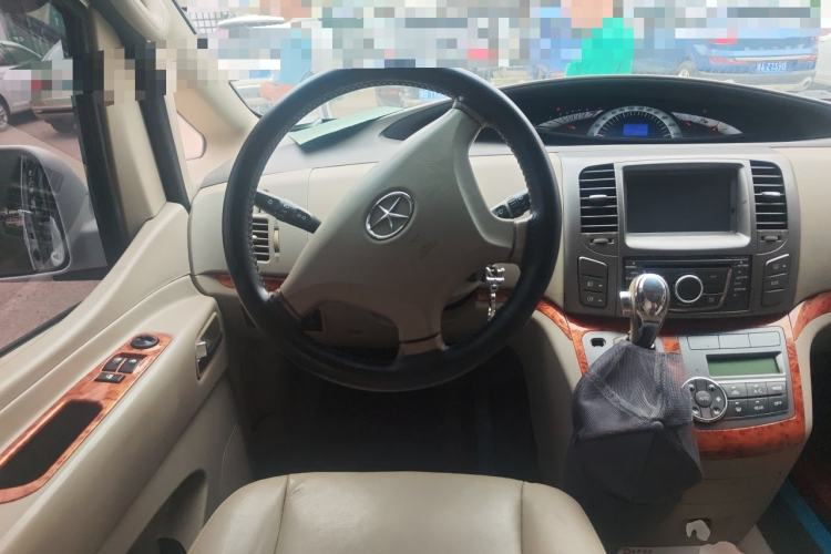 Used JAC Group Refine M5 2012 2.0T Gasoline Automatic Business Edition Steering Wheel
