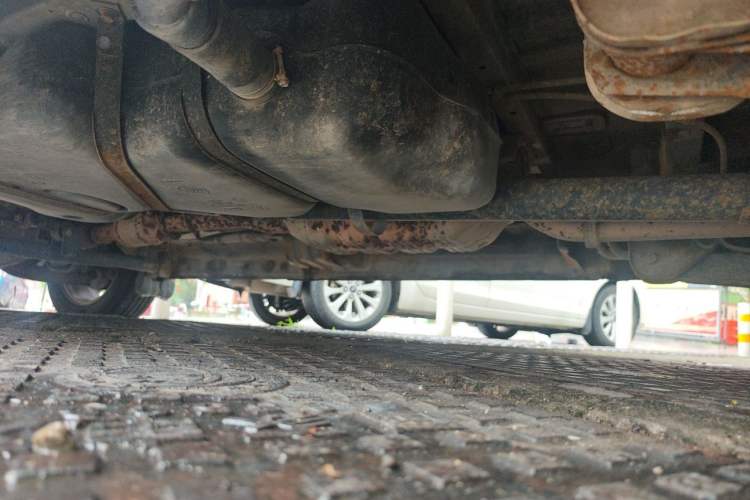 Used JAC Group Refine M5 2013 2.0T Gasoline Automatic Business Edition Chassis Rear Left