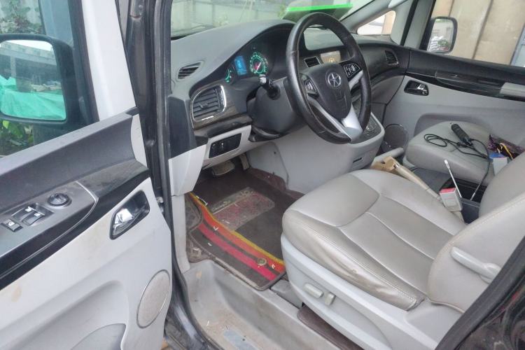 Used JAC Group Refine M5 2013 2.0T Gasoline Automatic Business Edition Driver Seat