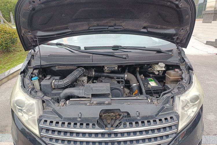 Used JAC Group Refine M5 2013 2.0T Gasoline Manual Business Edition Engine Bay