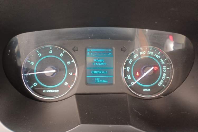 Used JAC Group Refine M5 2013 2.0T Gasoline Manual Business Edition Instrument Cluster