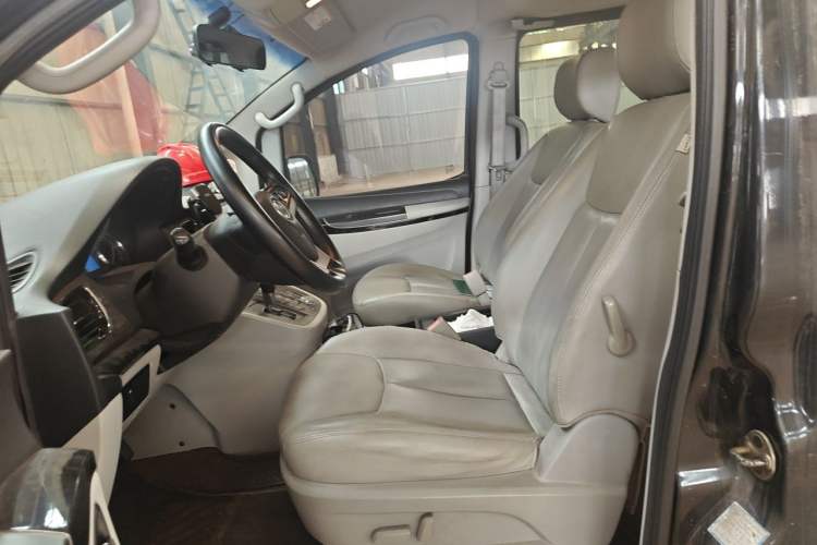 Used JAC Group Refine M5 2013 2.0T Gasoline Automatic Business Edition Left Front Seat