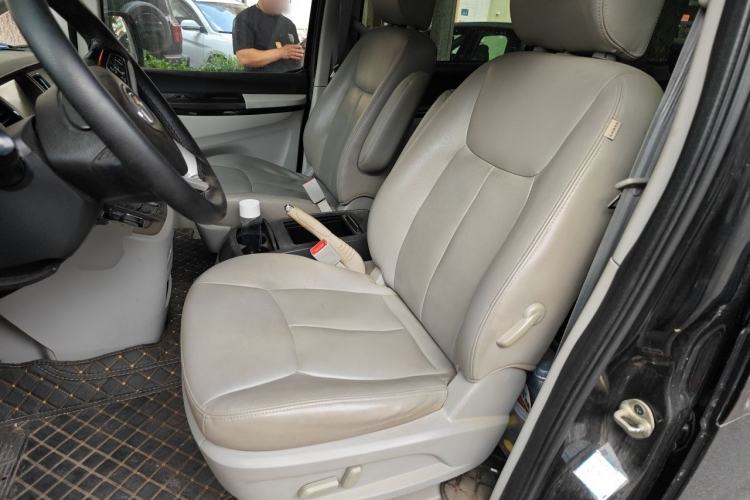 Used JAC Group Refine M5 2013 2.0T Gasoline Automatic Business Edition Left Front Seat