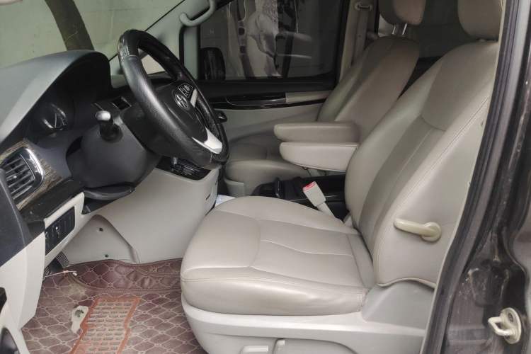 Used JAC Group Refine M5 2013 2.0T Gasoline Automatic Business Edition Left Front Seat