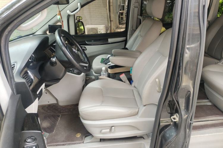 Used JAC Group Refine M5 2013 2.0T Gasoline Automatic Business Edition Left Front Seat