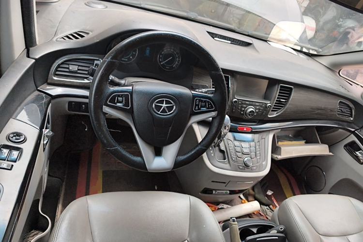 Used JAC Group Refine M5 2013 2.0T Gasoline Automatic Business Edition Steering Wheel