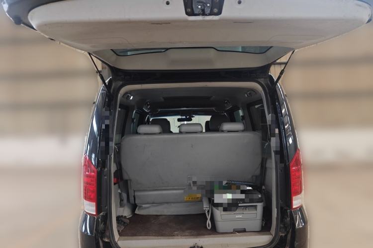 Used JAC Group Refine M5 2013 2.0T Gasoline Automatic Business Edition Trunk