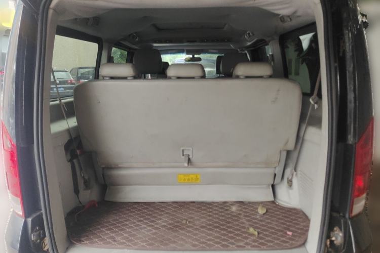 Used JAC Group Refine M5 2013 2.0T Gasoline Automatic Business Edition Trunk
