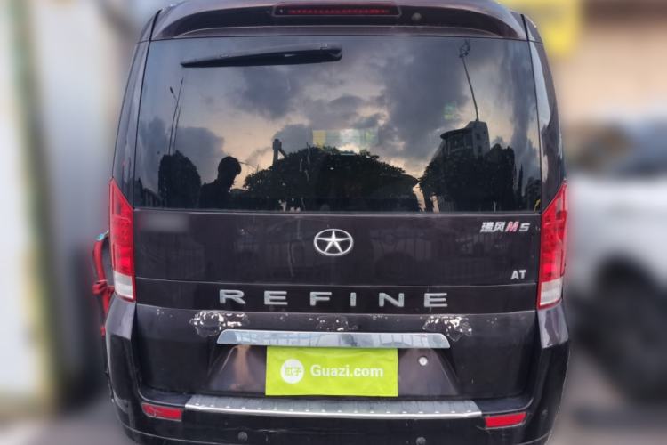 Used JAC Group Refine M5 2013 2.0T Gasoline Automatic Business Edition Rear