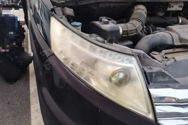 Used JAC Group Refine M5 2013 2.0T Gasoline Automatic Business Edition Right Front Headlight