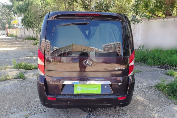 Used JAC Group Refine M5 2013 2.0T Gasoline Automatic Business Edition Rear