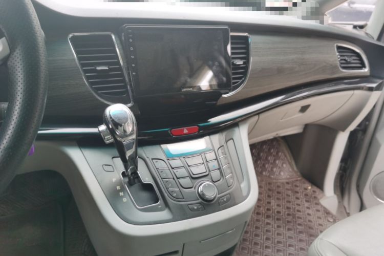 Used JAC Group Refine M5 2013 2.0T Gasoline Automatic Business Edition Audio And AC Panel