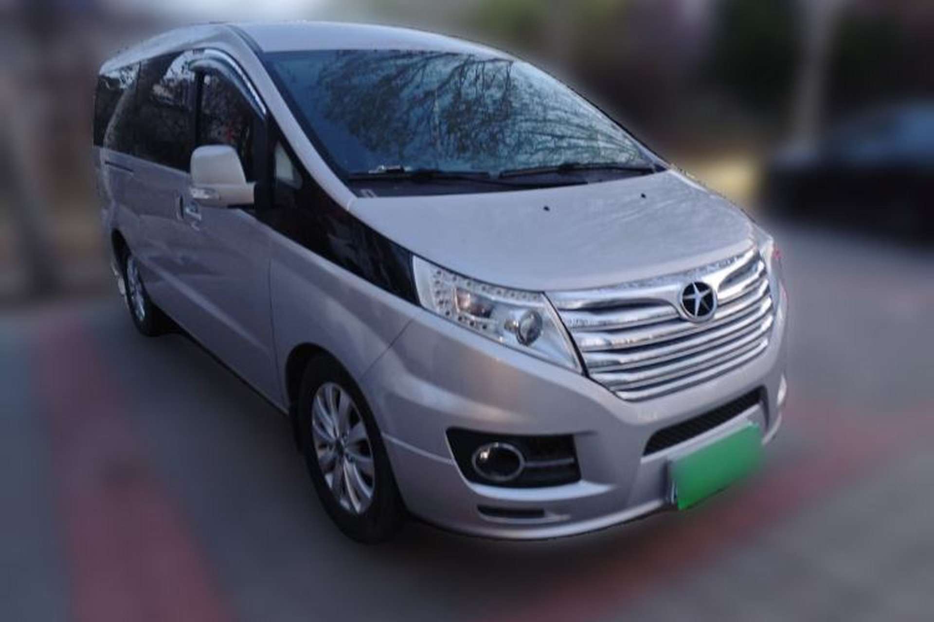 Used JAC Group Refine M5 2013 2.0T Gasoline Automatic Business Edition Front Right 45 Deg