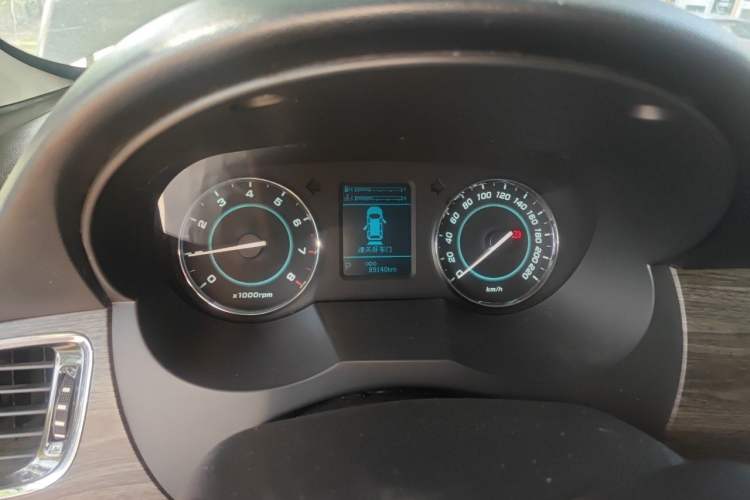 Used JAC Group Refine M5 2013 2.0T Gasoline Automatic Business Edition Instrument Cluster