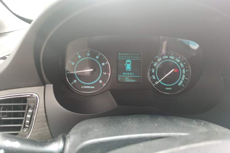 Used JAC Group Refine M5 2013 2.0T Gasoline Automatic Business Edition Instrument Cluster