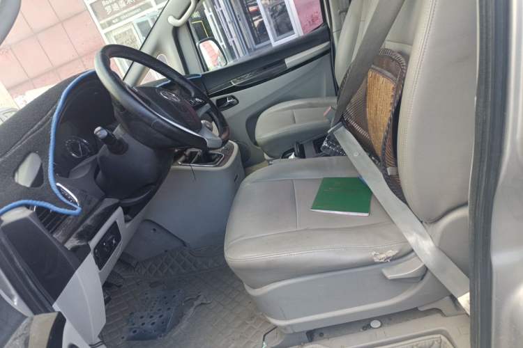Used JAC Group Refine M5 2013 2.0T Gasoline Manual Business Edition Left Front Seat