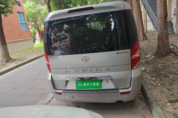 Used JAC Group Refine M5 2013 2.0T Gasoline Manual Business Edition Rear