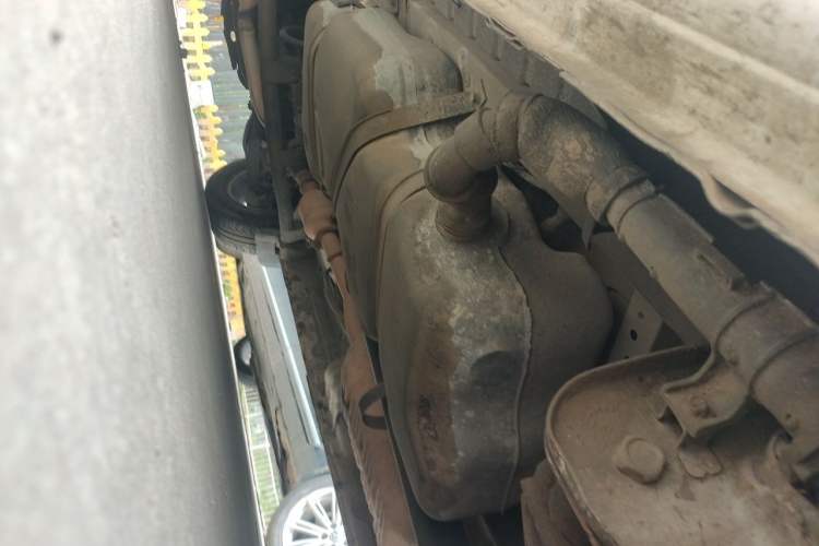Used JAC Group Refine M5 2013 2.0T Gasoline Automatic Business Edition Chassis Rear Left