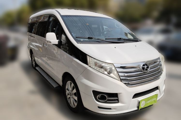 Used JAC Group Refine M5 2013 2.0T Gasoline Automatic Business Edition Front Right 45 Deg
