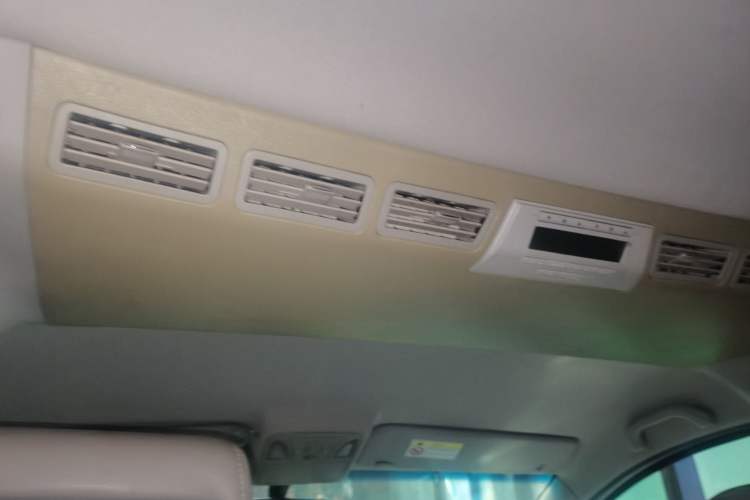Used JAC Group Refine M5 2013 2.0T Gasoline Manual Business Edition Headliner